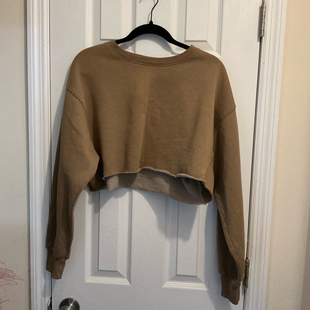 Women's Cropped Top - Picture 14 of 16